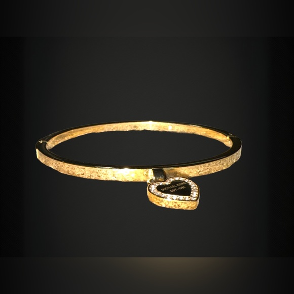 Michael Kors heart charm with crystal accents hinged bracelet. 2.3” MKJ5037710 - Picture 2 of 10